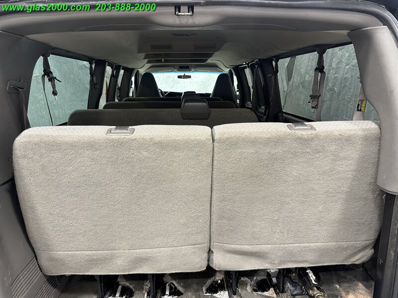 Used 2016 Chevrolet Express 3500 LT w/ LT Preferred Equipment Group RWD image 11