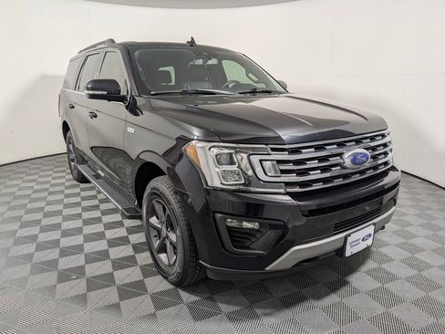 Used 2020 Ford Expedition XLT w/ Equipment Group 202A AWD/4WD image 1