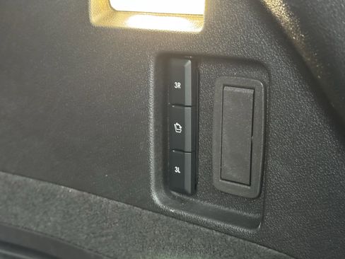 Used 2022 Lincoln Aviator Black Label w/ Dynamic Handling Package image 38