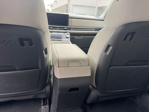 Used 2025 Hyundai Santa Fe SEL image 27