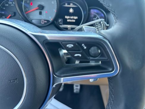 Used 2017 Porsche Cayenne S AWD/4WD image 23