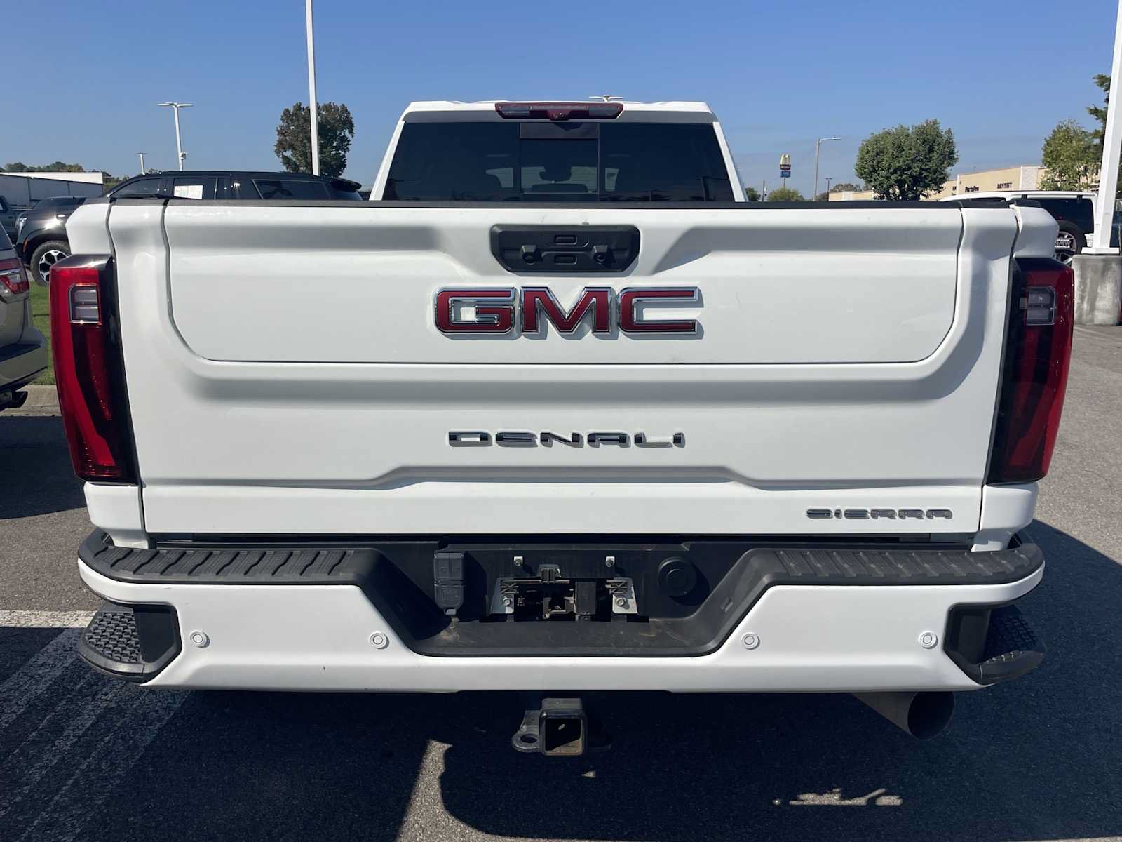 Used 2024 GMC Sierra 3500 Denali w/ Denali Reserve Package AWD/4WD image 3