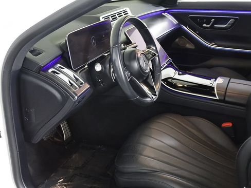 Used 2023 Mercedes-Benz S 500 4MATIC w/ AMG Line image 27