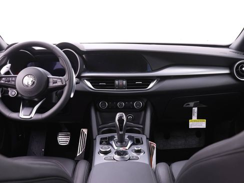 New 2026 Alfa Romeo Stelvio Sprint w/ Convenience Package AWD/4WD image 8