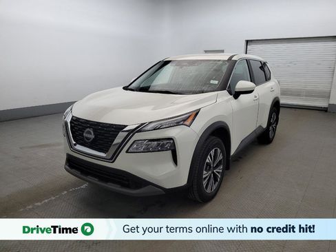 Used 2023 Nissan Rogue SV image 1