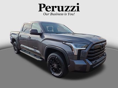 Used 2022 Toyota Tundra SR5 w/ SR5 Convenience Package