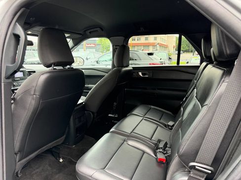 Used 2024 Ford Explorer 4WD Police Interceptor image 26