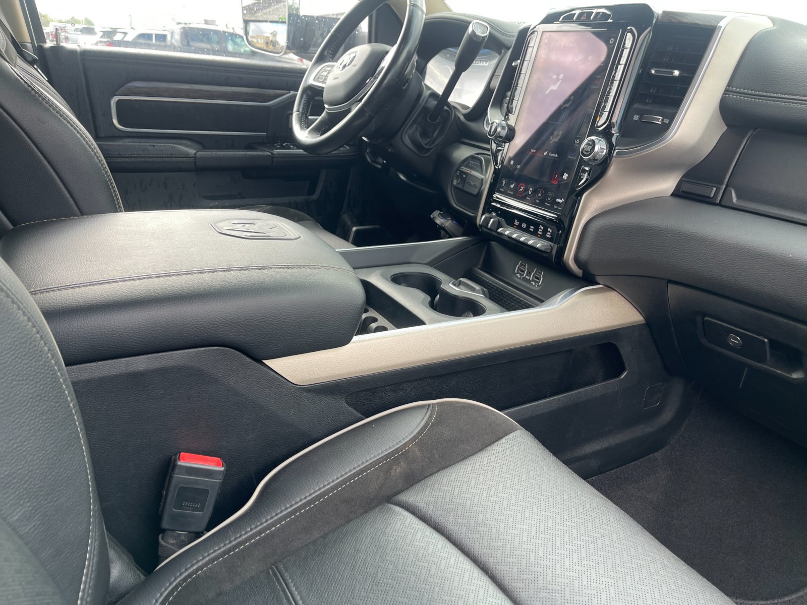 Used 2020 RAM 2500 Laramie AWD/4WD image 17