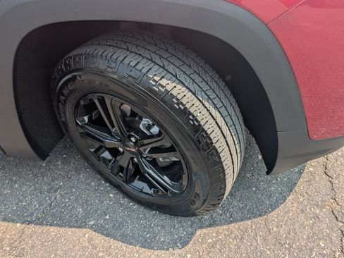 Used 2024 GMC Terrain AT4 AWD/4WD image 11