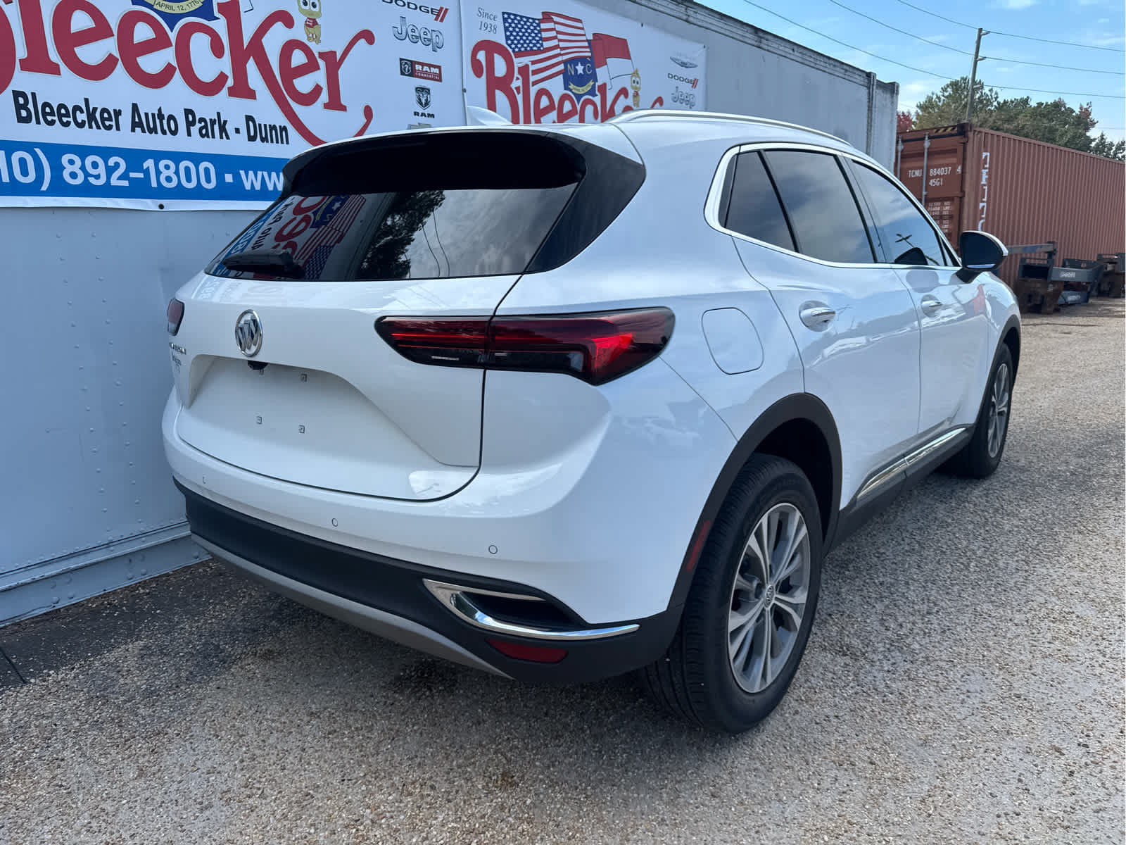 Used 2022 Buick Envision Preferred FWD image 3