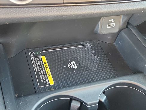 Certified 2024 Honda HR-V EX-L image 25
