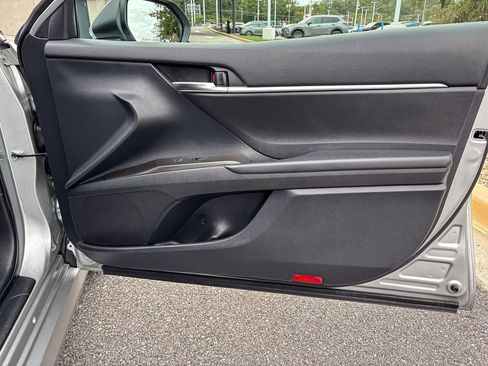 Used 2023 Toyota Camry LE image 34