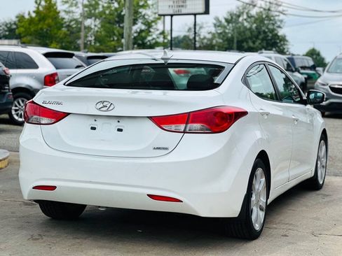 Used 2012 Hyundai Elantra Limited FWD image 7