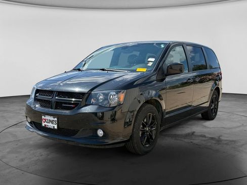 Used 2020 Dodge Grand Caravan GT FWD image 4