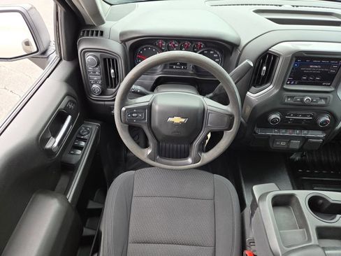 Used 2021 Chevrolet Silverado 1500 W/T w/ WT Value Package AWD/4WD image 4