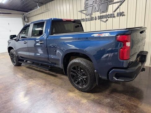 Used 2023 Chevrolet Silverado 1500 Custom image 5