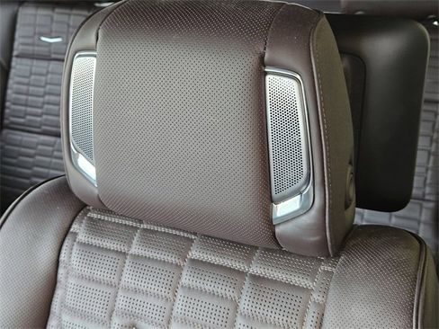 Used 2023 Cadillac Escalade Sport Platinum image 14