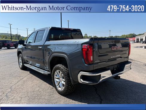 Used 2021 GMC Sierra 1500 SLT w/ SLT Premium Plus Package AWD/4WD image 8