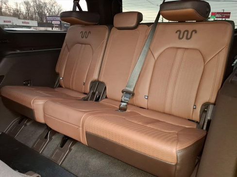 Used 2022 Ford Expedition Max King Ranch image 12