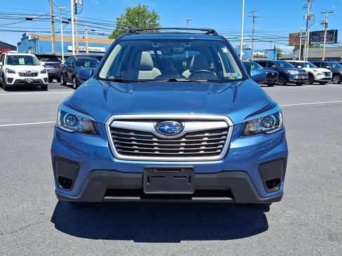 Used 2020 Subaru Forester Premium AWD/4WD image 2