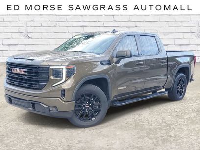 Certified 2023 GMC Sierra 1500 Elevation w/ LPO, Elevation Black Package