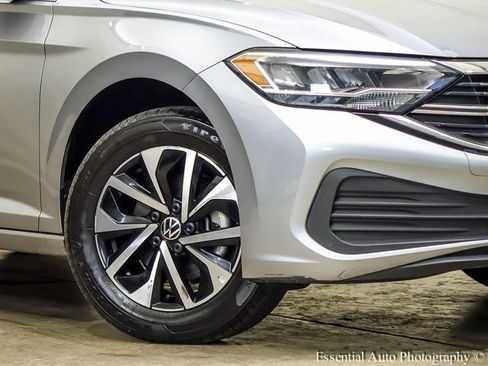 Used 2023 Volkswagen Jetta S w/ IQ.Drive Package FWD image 4