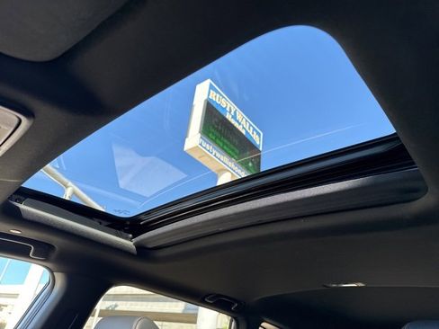 Used 2023 Honda CR-V Sport Touring image 9