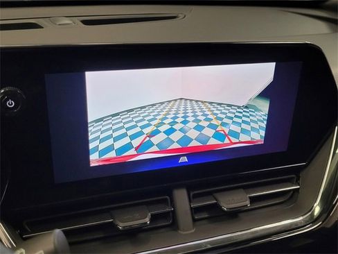 New 2026 Chevrolet Trax RS w/ Sunroof Package image 19