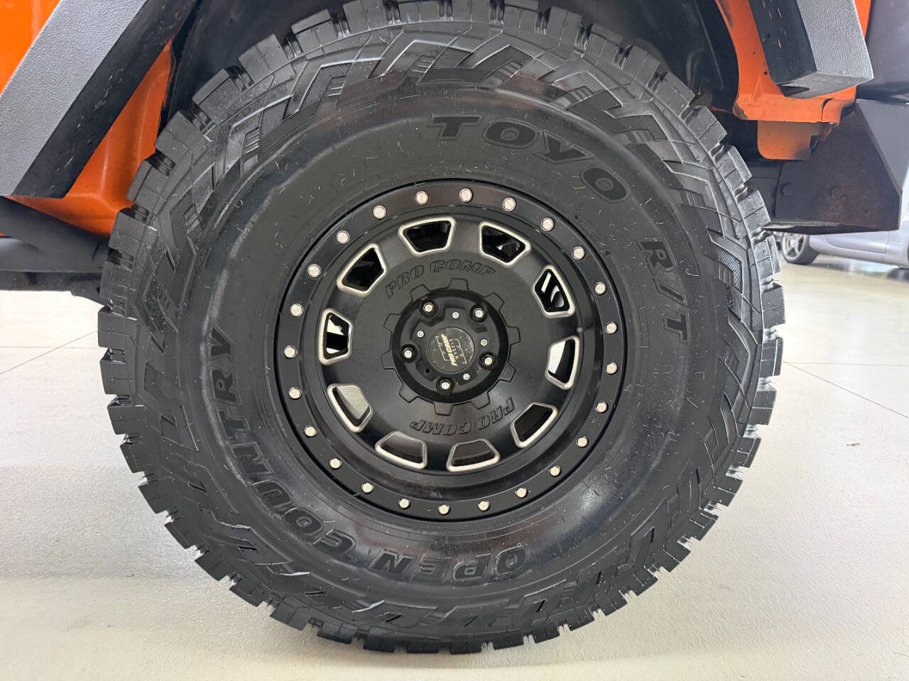 Used 2012 Jeep Wrangler Unlimited Sport AWD/4WD image 27