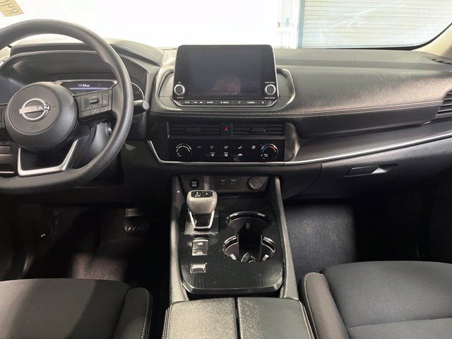 Used 2024 Nissan Rogue S FWD image 21