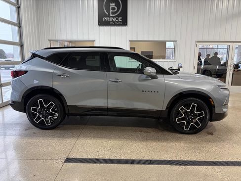 Used 2024 Chevrolet Blazer RS w/ Driver Confidence II Package image 5