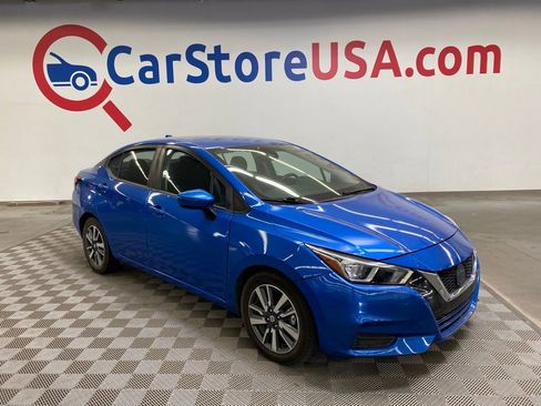 Used 2020 Nissan Versa SV FWD image 2