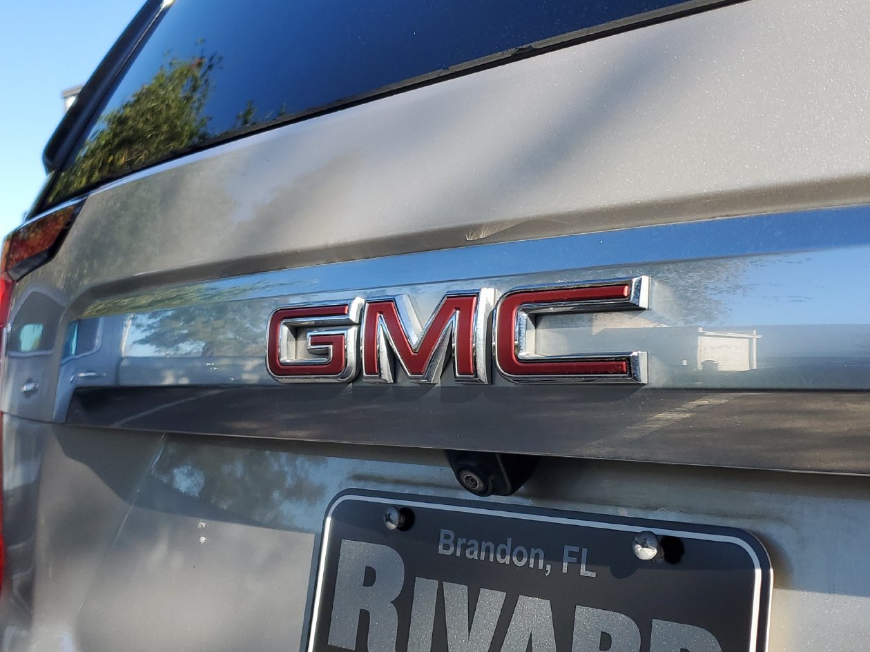 Used 2023 GMC Yukon Denali RWD image 6