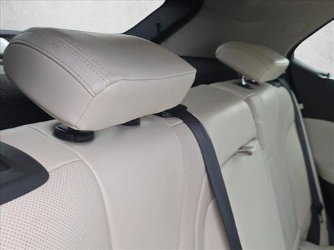 Used 2024 Buick Encore GX Avenir w/ Avenir Technology Package image 20