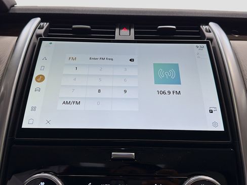 New 2026 Land Rover Discovery Dynamic SE AWD/4WD image 31