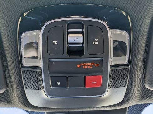 Used 2023 Hyundai Santa Cruz Limited image 61