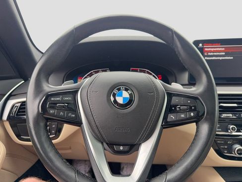 Used 2023 BMW 530i xDrive w/ Convenience Package AWD/4WD image 15