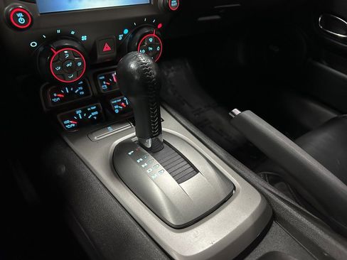 Used 2014 Chevrolet Camaro SS image 25