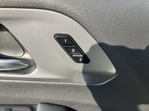 New 2026 Chrysler Pacifica Select image 24