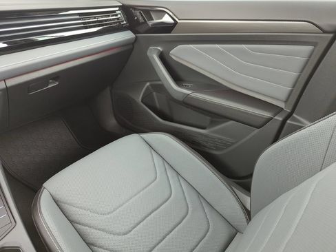 New 2026 Volkswagen Jetta SEL FWD image 23