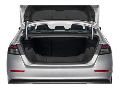 Used 2025 Honda Accord SE image 13
