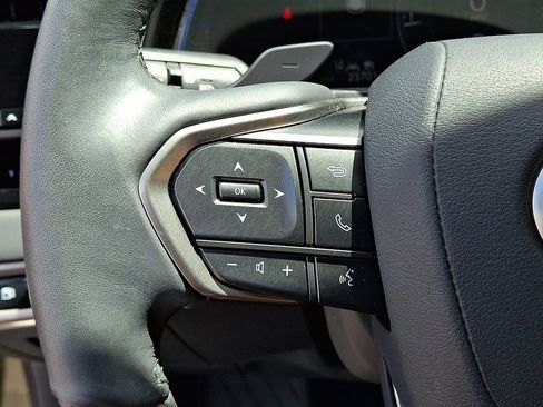 Used 2023 Lexus RX 350 Premium w/ Accessory Package AWD/4WD image 22