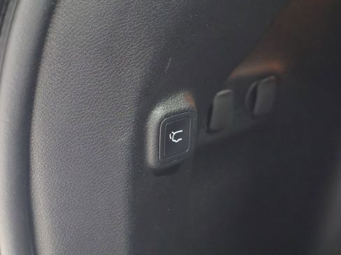 Certified 2021 Jeep Cherokee Limited AWD/4WD image 22