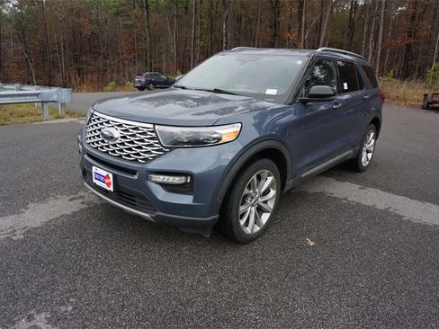 Used 2021 Ford Explorer Platinum w/ Equipment Group 601A image 27