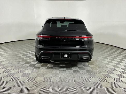 Used 2023 Porsche Macan image 8