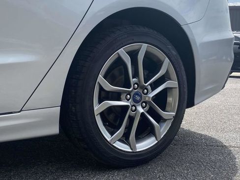 Certified 2019 Ford Fusion SEL image 12