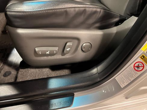 Used 2012 Toyota Prius Four image 23