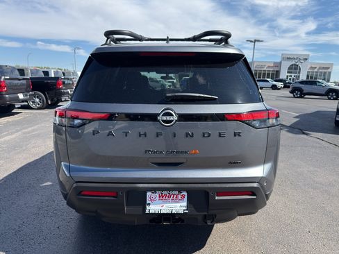 Used 2025 Nissan Pathfinder Rock Creek AWD/4WD image 6