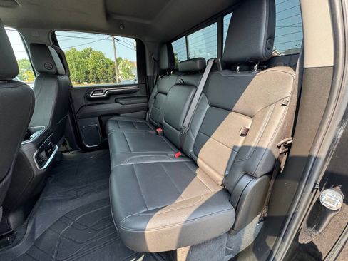 Used 2024 Chevrolet Silverado 2500 LTZ w/ LTZ Plus Package AWD/4WD image 32