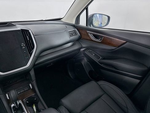 Certified 2025 Subaru Ascent Touring image 32